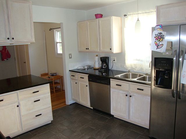 1st image of 218 Chandler Dr