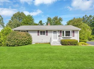 68 Till St, Enfield, CT 06082