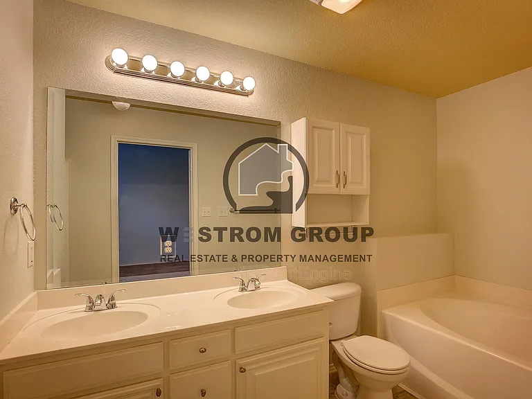 10904 Rising Mist Ct — Photo 20