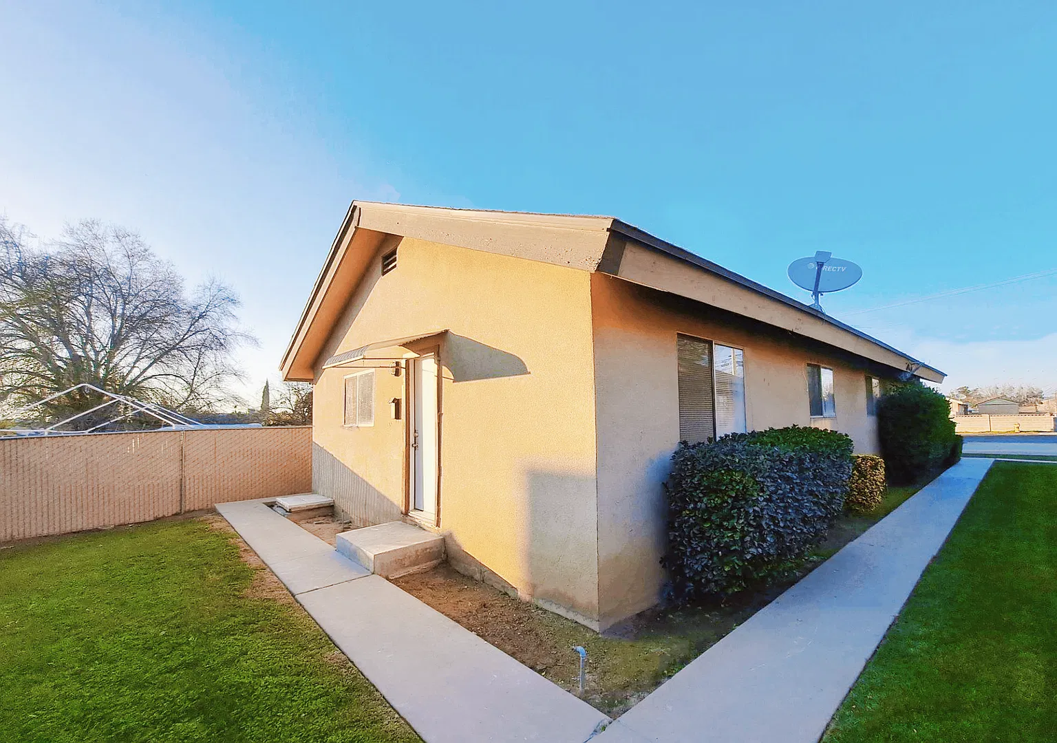 1008 Jefferson Ave. — Photo 2