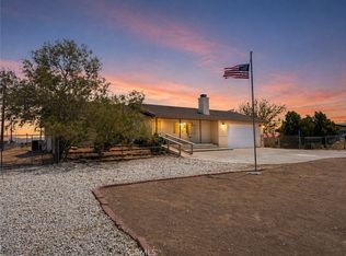 16131 Dale Evans Pkwy, Apple Valley, CA 92307