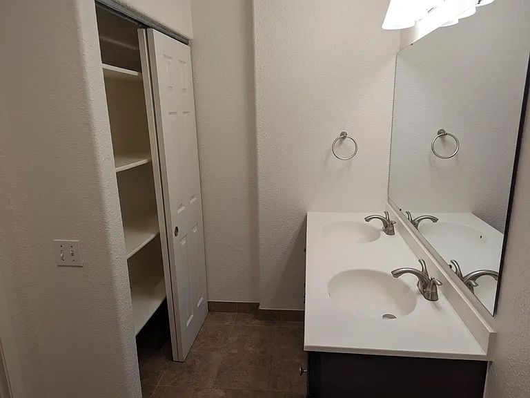 2180 W Baltic Pl — Photo 11