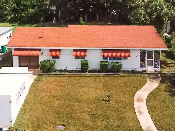 725 Daytona Ave, Holly Hill, FL 32117