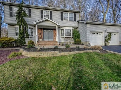 9 Merritt Ter, Matawan, NJ, 07747