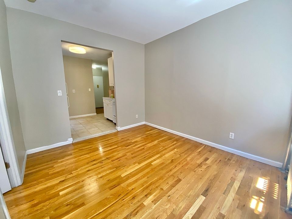 1st image of 413 E 70th St APT 22A