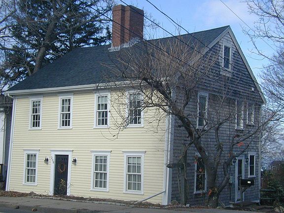Beautifully Restored Colonial