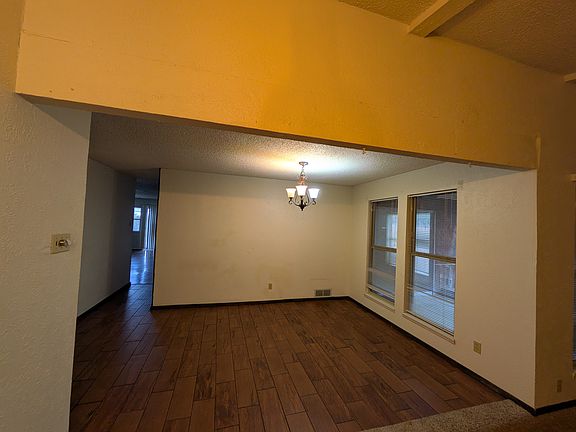 Formal Dining