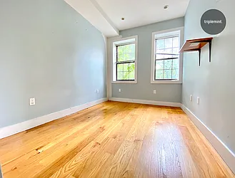 Rented by Triplemint