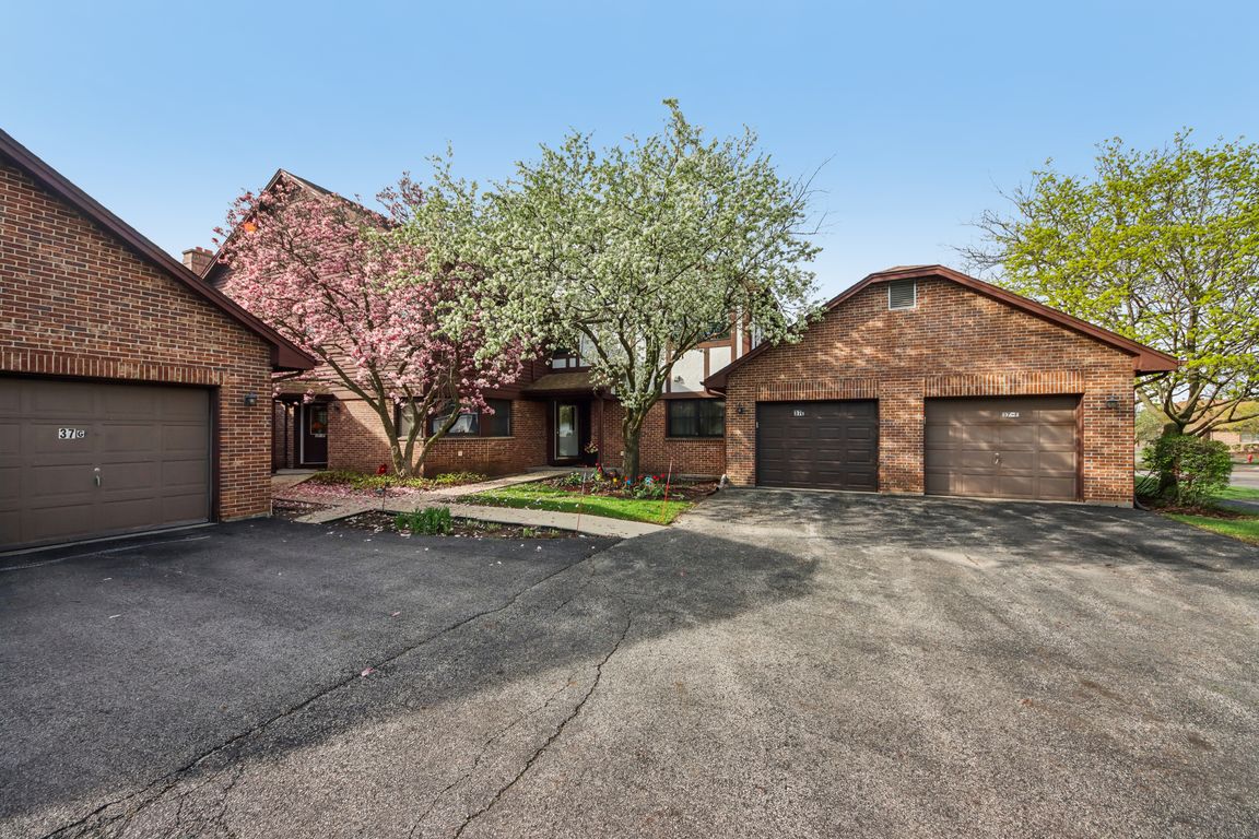 Terrace Ln F-S1804-001.jpg