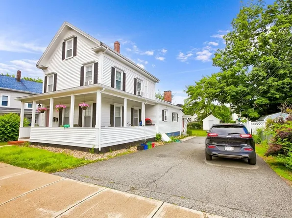 7 Auburn St, Wakefield, MA 01880