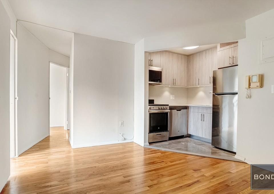 1st image of 230 E 30th St APT 7C