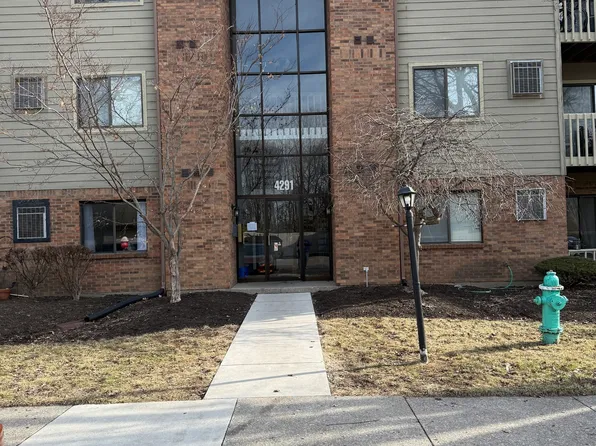 4291 Village Parkway Cir W APT 8, Indianapolis, IN 46254