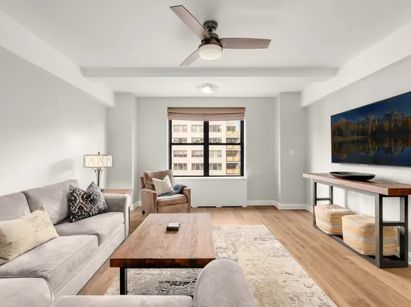 12 West 72nd Street image 2 of 21