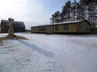 13278 Bean Rd, Hinckley, MN 55037