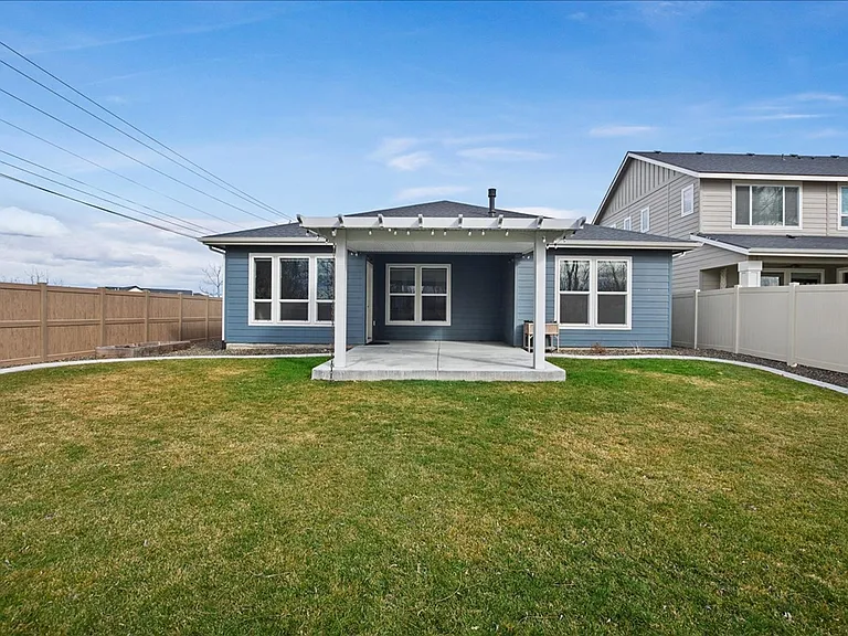 4831 S Colusa Ave — Photo 45