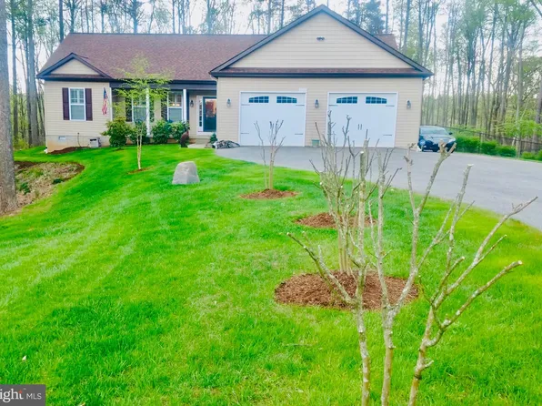 7102 Quicktree Pl, Hughesville, MD 20637