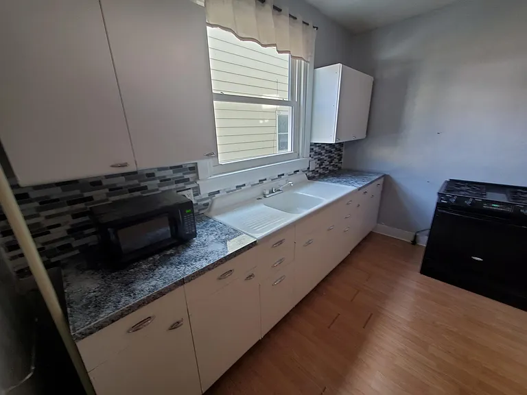 195 D St #1 — Photo 12