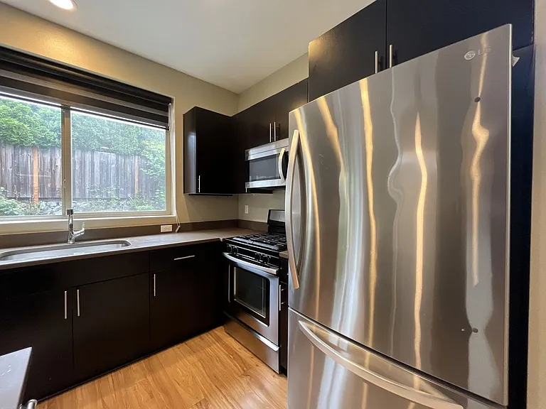 13758 SE Linden Ln — Photo 10