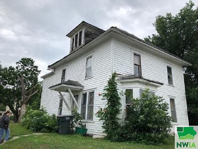 1st image of 4248 Harrison St
