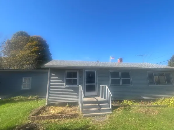 3 Corinth Road, Garland, ME 04939