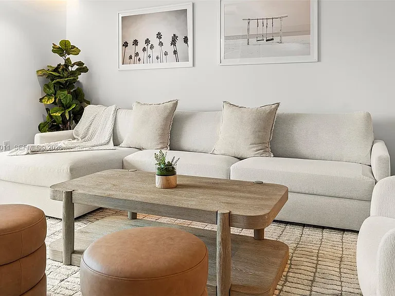 2301 Collins Ave #630 — Photo 10