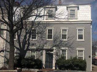 217 S Patrick St #2, Alexandria, VA 22314