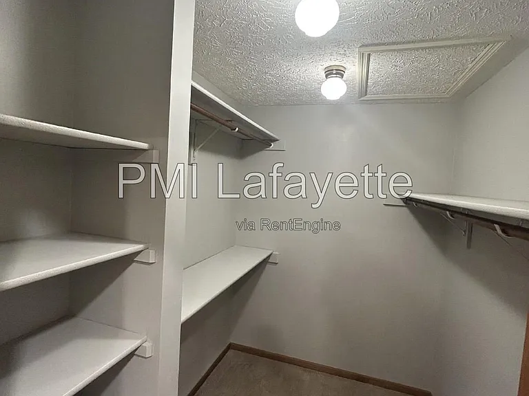 3581 Creek Rdg — Photo 15