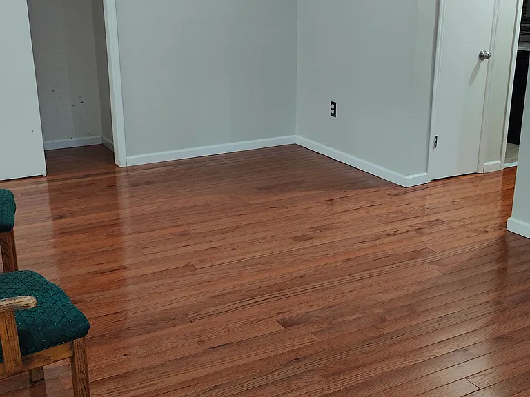 1107 Green Hollow Dr — Photo 31