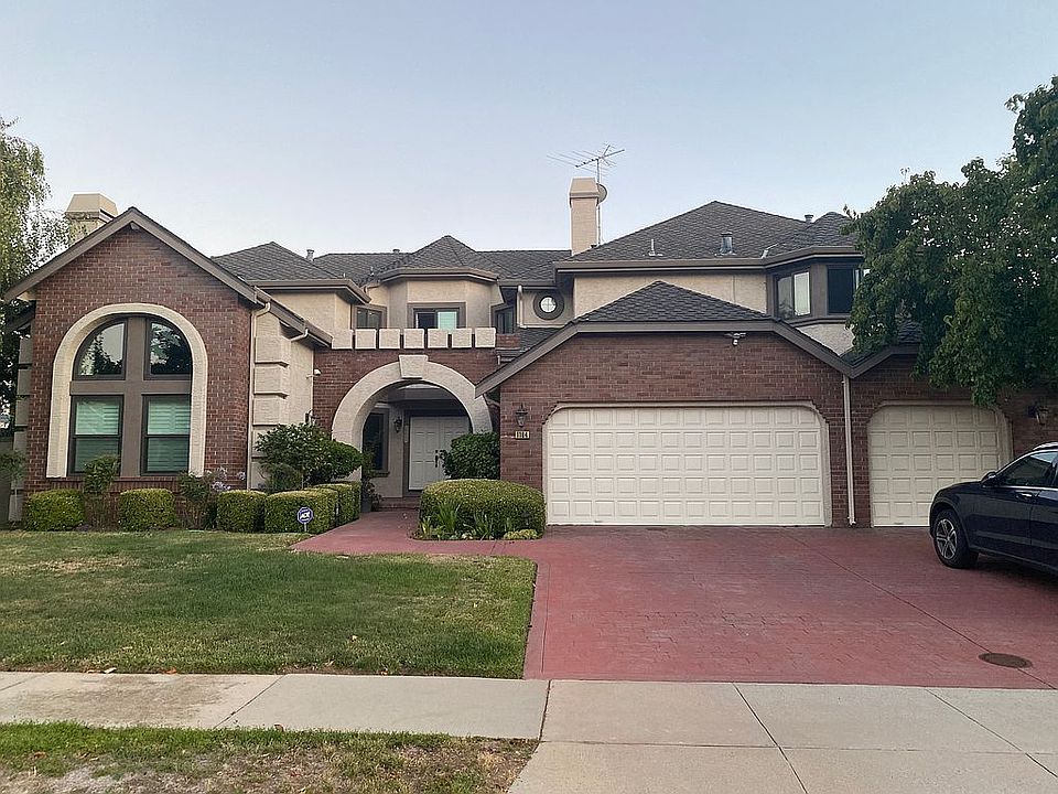 1st image of 1104 Petroni Way