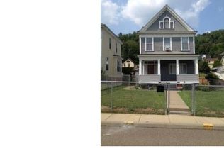 8 Prospect St, Bridgeport, OH 43912