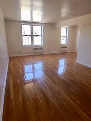 Rented by Roberto Guilbet, LREB