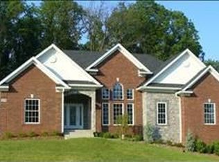 7715 Bella Woods Ct, Louisville, KY 40214