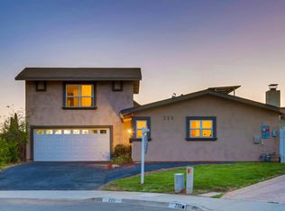 225 Hypoint Pl, Escondido, CA 92027