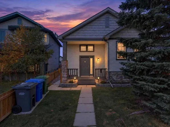 43 S Cimarron Meadows Bay, Okotoks, AB T1S 1T3