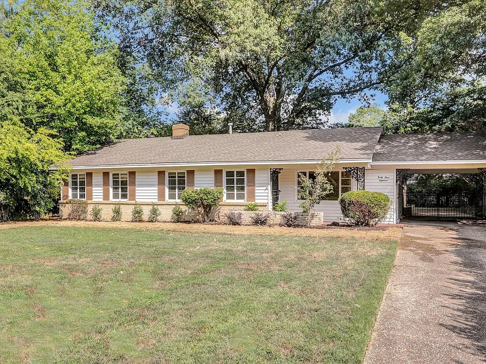 1st image of 4418 Charleswood Ave