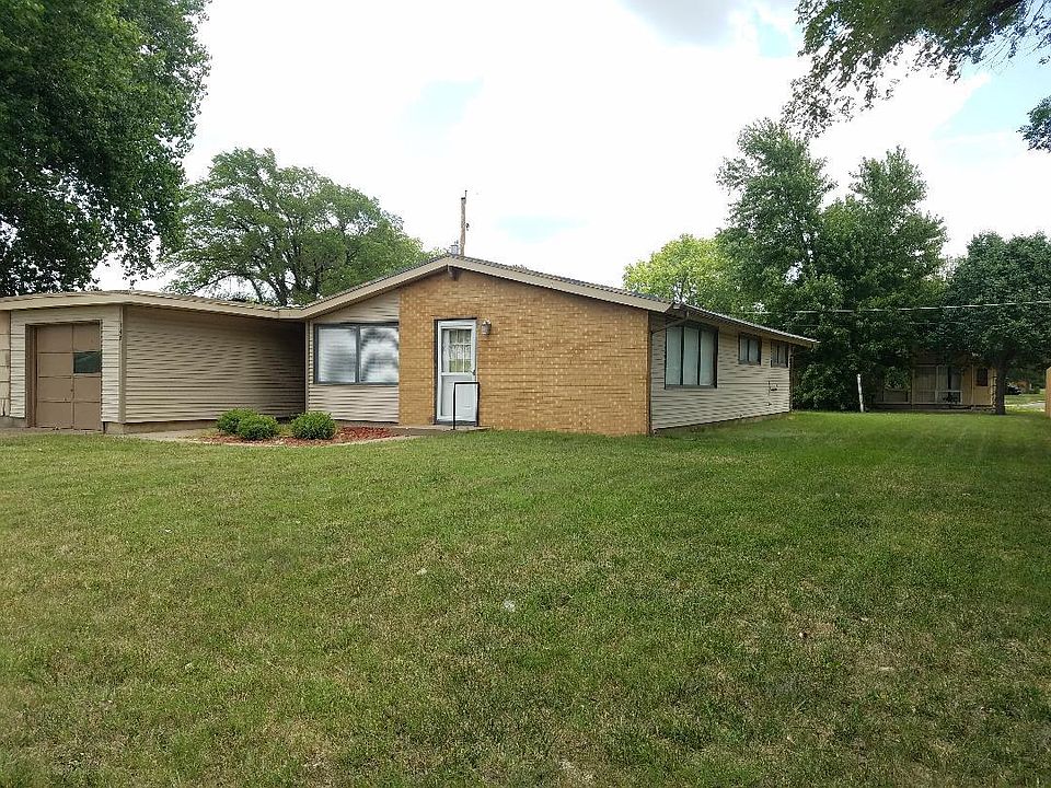 1st image of 148 Taft Ct