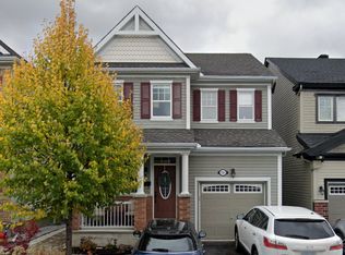 151 Lily Pond St, Ottawa, ON K2M 0J5