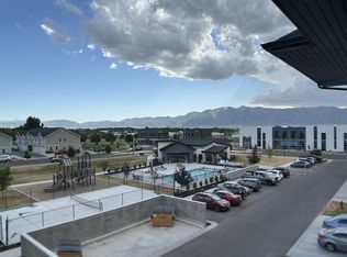 463 W 60 S #M304-1, Providence, UT 84332