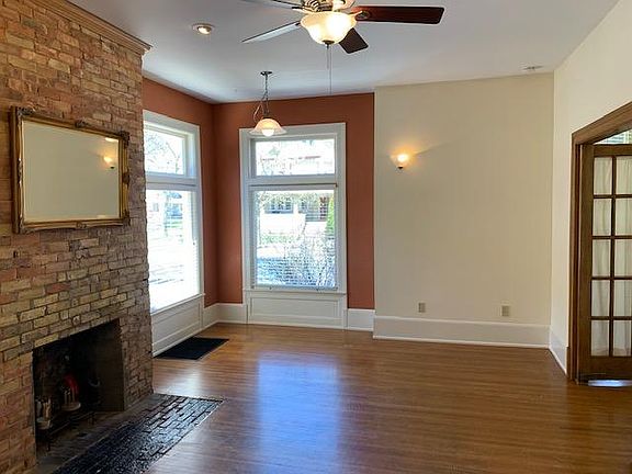 2nd image of 506 Crescent St NE APT 2