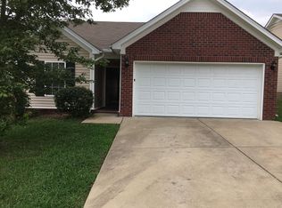 172 Howard Woody Dr, La Vergne, TN 37086