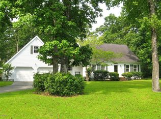 138 N Shore Dr, Beaufort, NC 28516