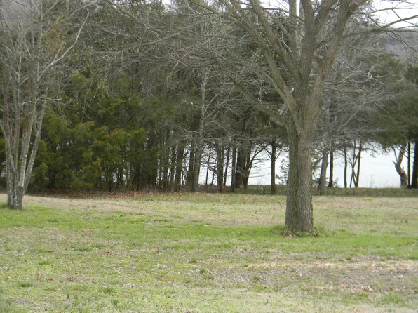 2285 Farm Road 2285, Eagle Rock, MO 65641