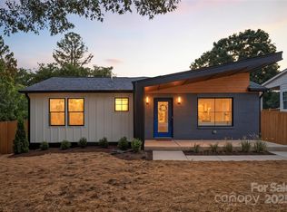 2808 Hilliard Dr, Charlotte, NC 28205