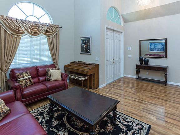 Sitting area of great room. PIano is still there is you want it!