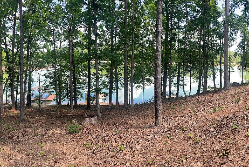 1st image of 145 Sweet Gum Dr
