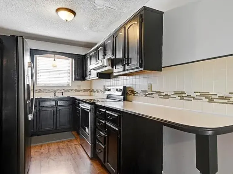 13330 Walnut St — Photo 9