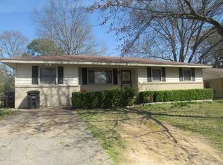 1434 Rebel Dr, Jacksonville, AR 72076
