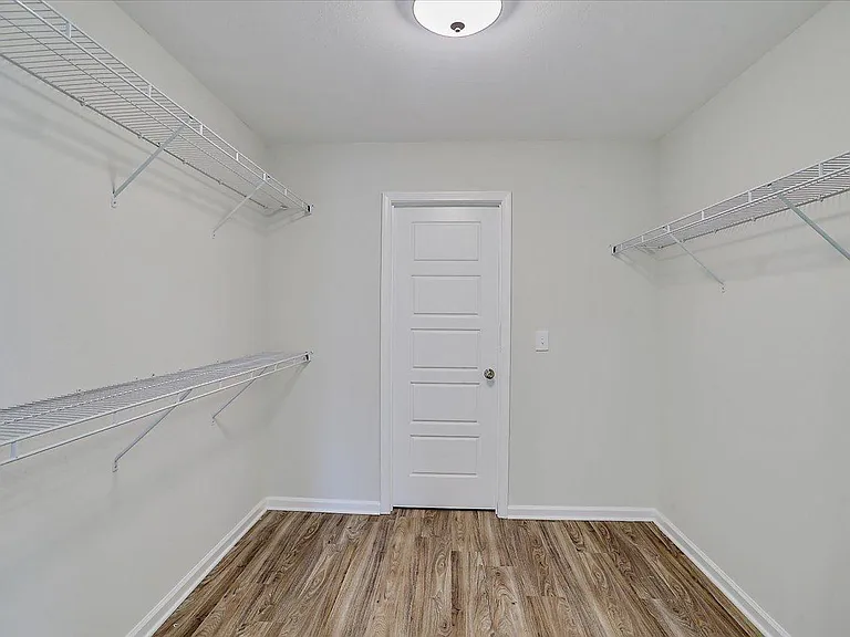 808 Stones Throw Dr — Photo 21