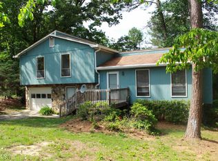 913 Betty Ct NW, Conyers, GA 30012