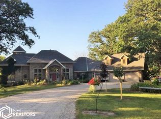 1207 240th St, Algona, IA 50511